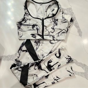 Marble Print Yoga/Workout Set Size M